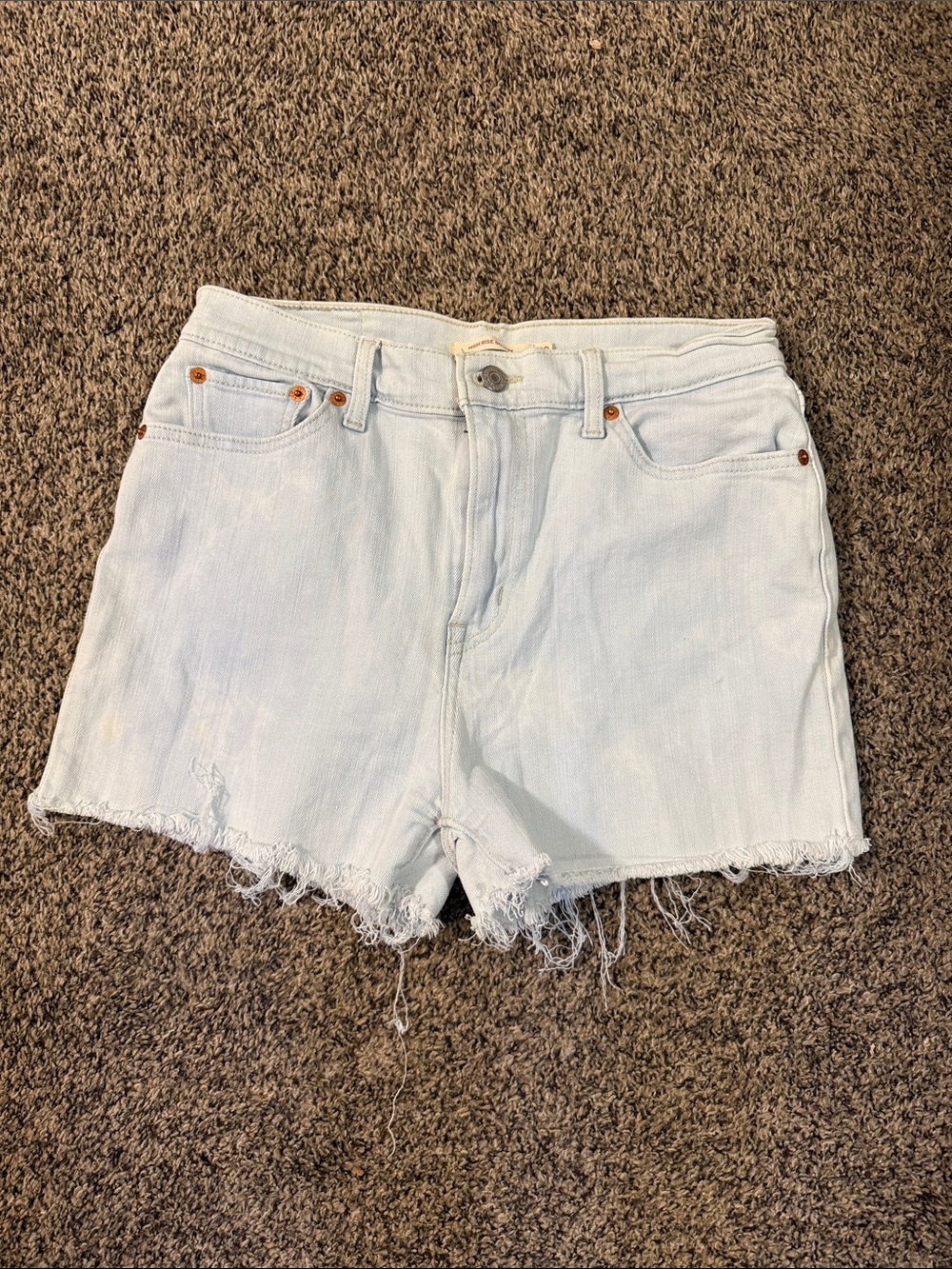 Levi’s Light Wash Frayed Hem Women's Denim Shorts